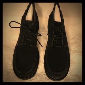 Clarks Black Suede Boot, Narrative Sillian Frey